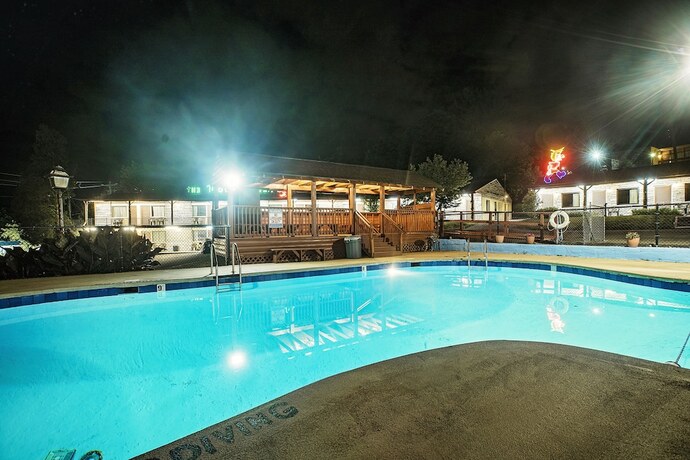 Imagen general del Hotel The Mountaineer Inn. Foto 13
