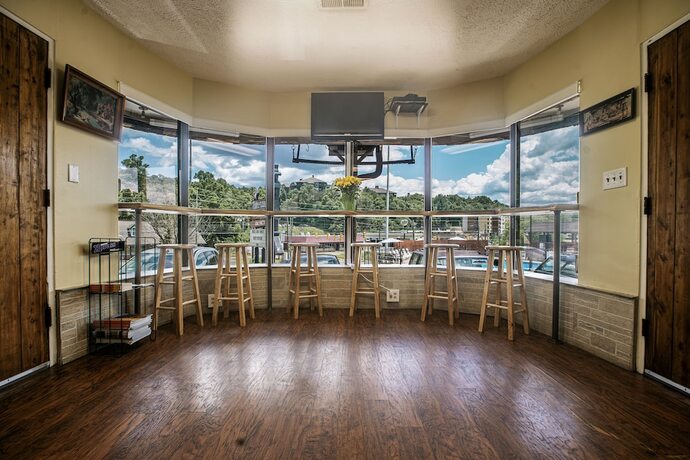 Imagen general del Hotel The Mountaineer Inn. Foto 16