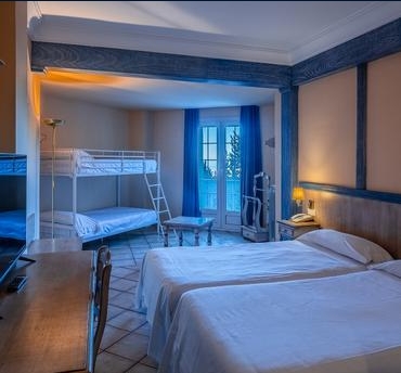 Imagen de la habitación del Hotel The Mountains Hotel. Foto 5