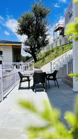 Imagen general del Hotel The Mountilla. Foto 13