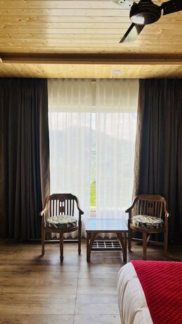 Imagen de la habitación del Hotel The Mountilla. Foto 20