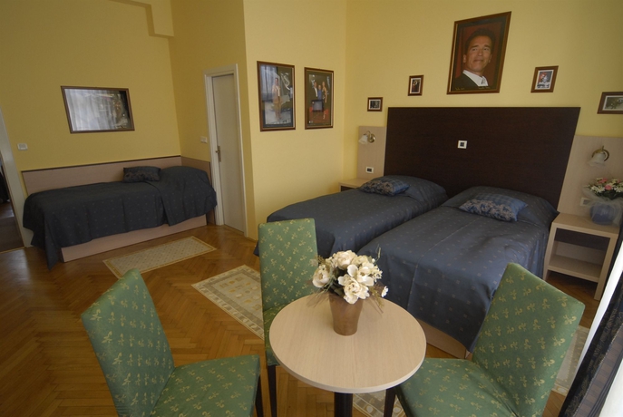 Imagen de la habitación del Hotel The Movie. Foto 9