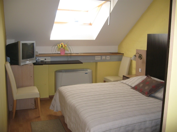 Imagen de la habitación del Hotel The Movie. Foto 10