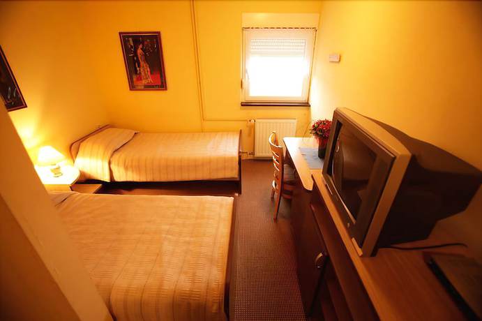 Imagen de la habitación del Hotel The Movie Resort Aparthotel. Foto 5