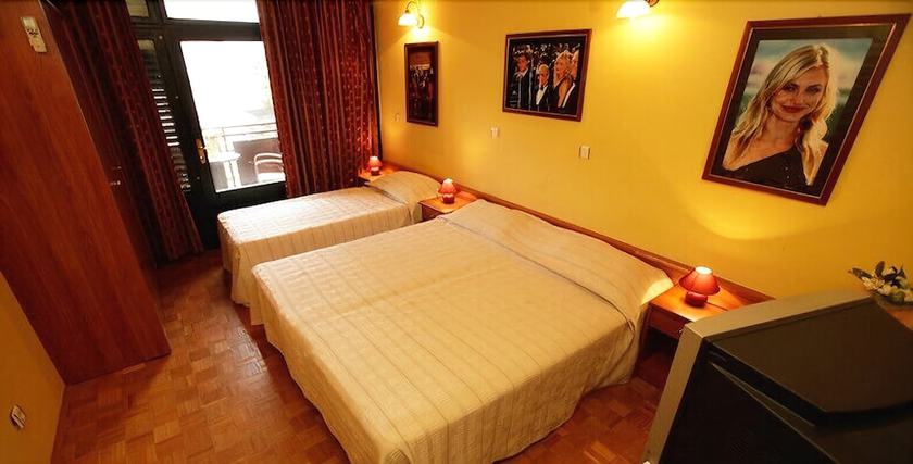 Imagen de la habitación del Hotel The Movie Resort Aparthotel. Foto 13
