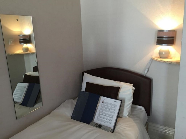Imagen de la habitación del Hotel The Mowbray. Foto 7