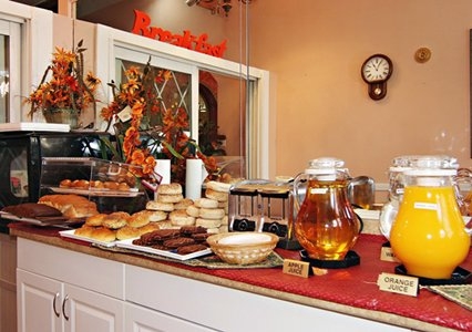 Imagen del bar/restaurante del Hotel The Mt. Vernon Inn. Foto 2
