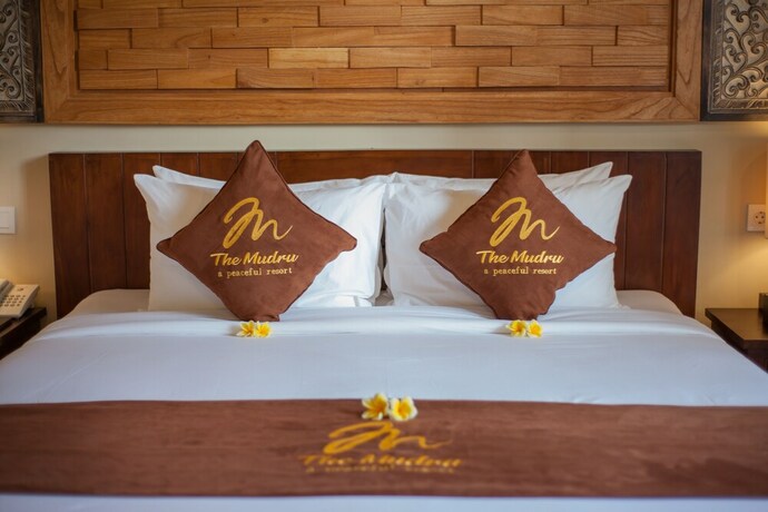 Imagen de la habitación del Hotel The Mudru Resort. Foto 5