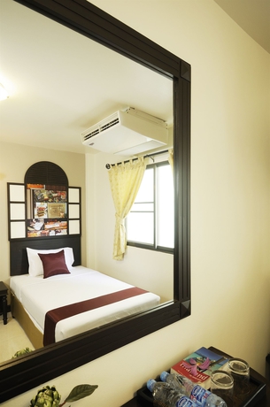 Imagen de la habitación del Hotel The Mulberry Bangkok Khaosan Road. Foto 9