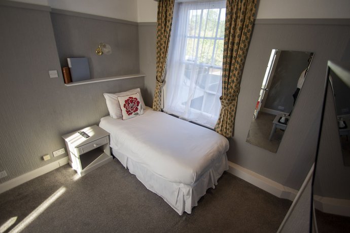 Imagen de la habitación del Hotel The Murray Arms. Foto 7