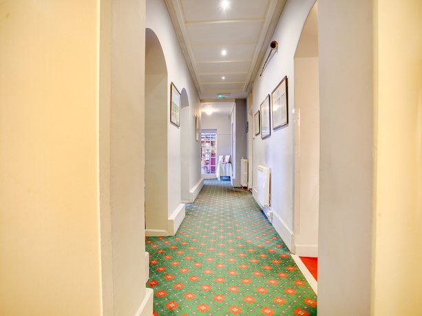 Imagen de los interiores del Hotel The Murray Arms. Foto 19