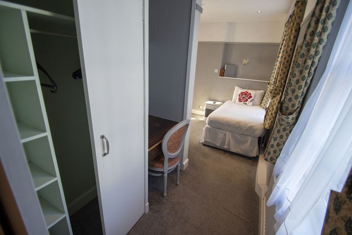 Imagen de la habitación del Hotel The Murray Arms. Foto 10