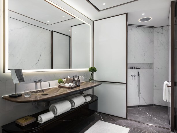 Imagen de la habitación del Hotel The Murray, Hong Kong, A Niccolo. Foto 8