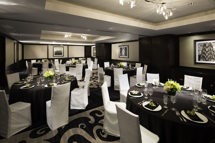 Imagen del bar/restaurante del Hotel The Muse New York. Foto 1