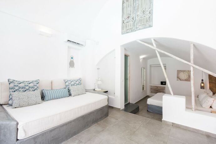 Imagen de la habitación del Hotel The Museum Project Oia. Foto 14