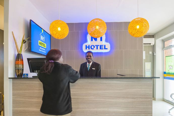 Imagen de los interiores del Hotel The N1 and Campsite Victoria Falls. Foto 20