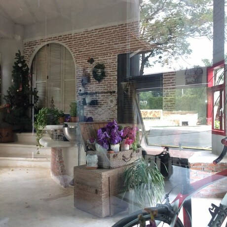 Imagen del bar/restaurante del Hotel The Nagaya Resort. Foto 23