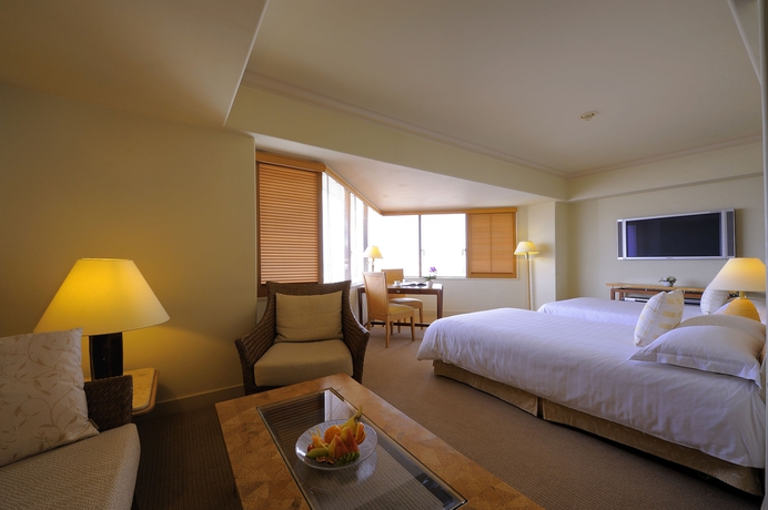 Imagen de la habitación del Hotel The Naha Terrace. Foto 8