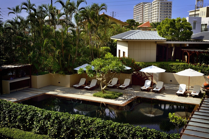 Imagen de la piscina del Hotel The Naha Terrace. Foto 16