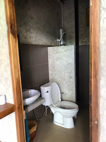 Imagen de la habitación del Hotel The Nanda Resort. Foto 27