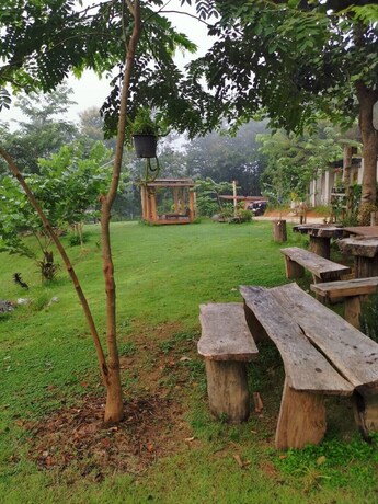 Imagen de los exteriores del Hotel The Nanda Resort. Foto 34