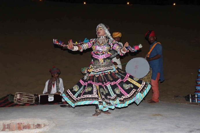 Imagen de los interiores del Hotel The Narayan Resort. Foto 12