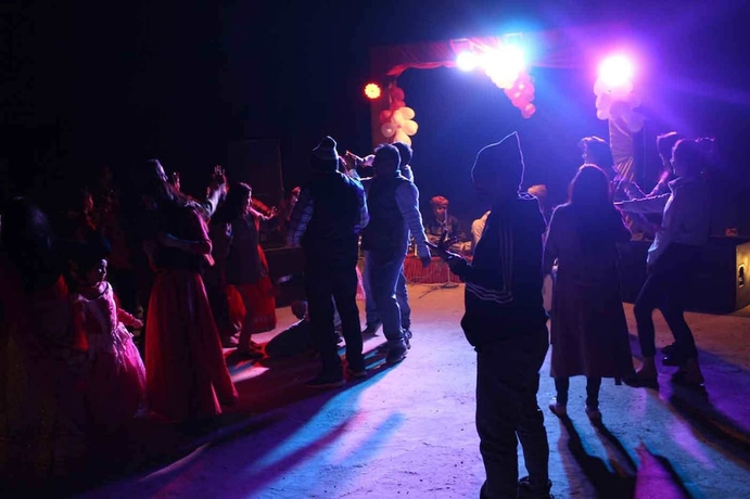 Imagen de los interiores del Hotel The Narayan Resort. Foto 13