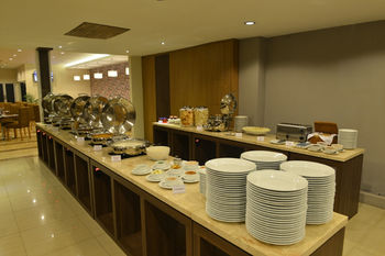 Imagen de los interiores del Hotel The Naripan By Amazing. Foto 11
