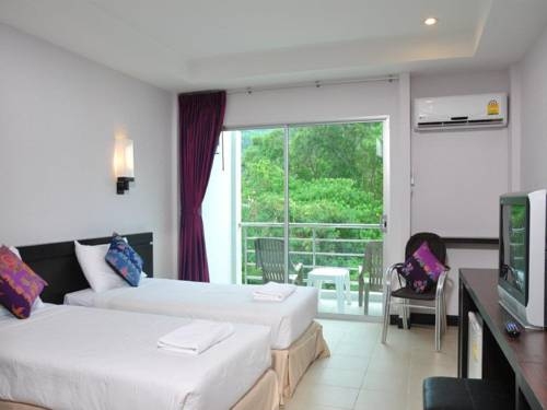 Imagen general del Hotel The Natural Resort. Foto 8