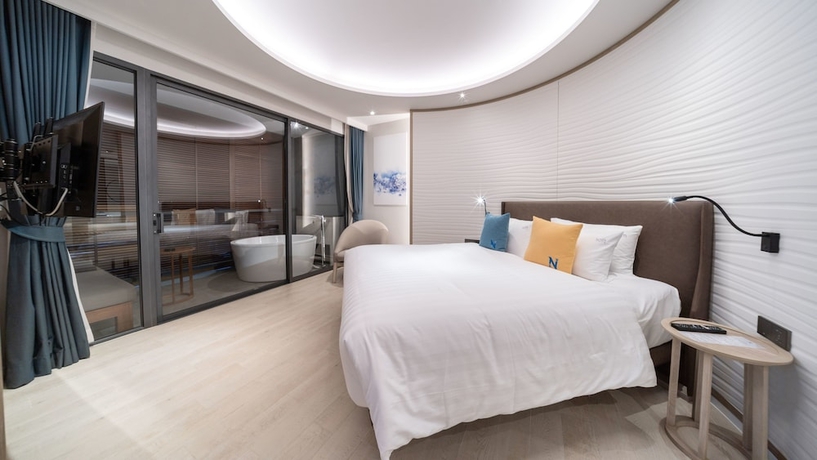 Imagen de la habitación del Hotel The Nature Phuket. Foto 2