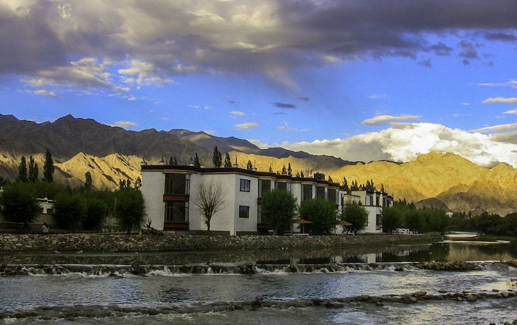 Imagen general del Hotel The Nature Residency - A Riverside Resort in Leh. Foto 1