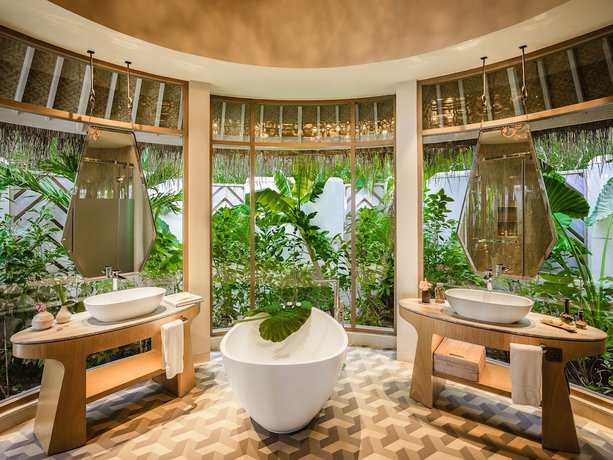 Imagen de la habitación del Hotel The Nautilus Maldives. Foto 3