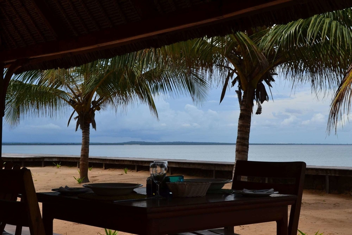Imagen del bar/restaurante del Hotel The Nautilus Pemba. Foto 1