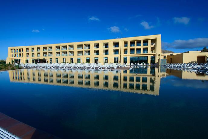 Imagen de los exteriores del Hotel The Navigator - Colombus Apartments & Villas. Foto 9