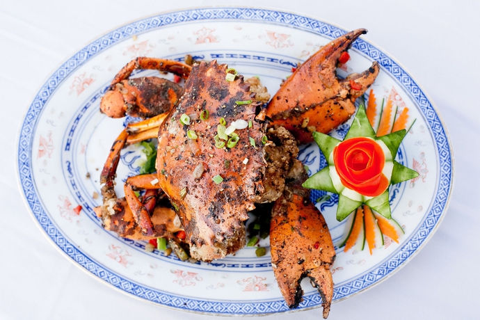 Imagen del bar/restaurante del Hotel The Naviti Resort. Foto 6