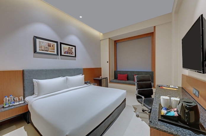 Imagen de la habitación del Hotel The Neemaya. Foto 9