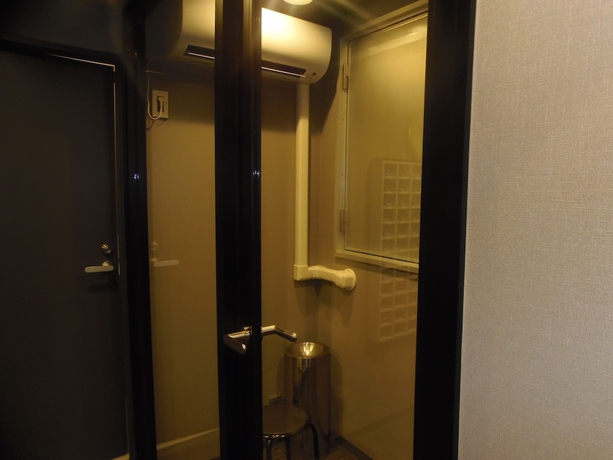 Imagen de los interiores del Hotel The Nell Ueno Okachimachi - Caters To Men. Foto 14