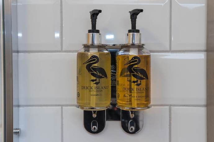 Imagen de la habitación del Hotel The Nest Boutique Hostel. Foto 13