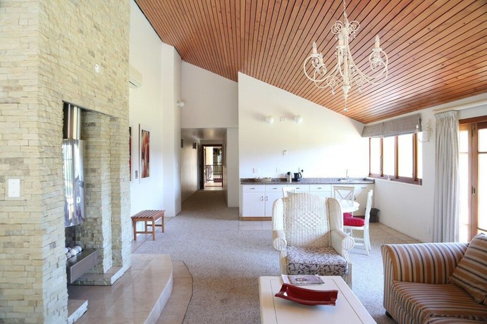 Imagen de la habitación del Hotel The Nest Drakensberg. Foto 15