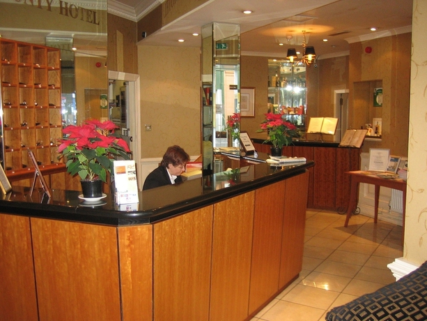 Imagen de los interiores del Hotel The New County, Perth . Foto 18