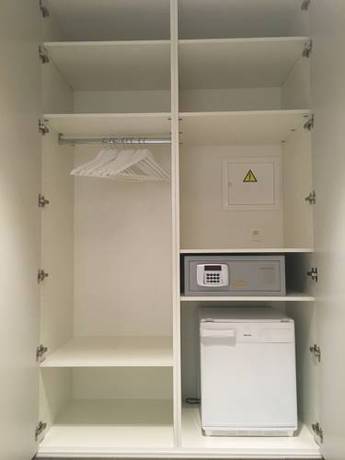 Imagen de la habitación del Hotel The New Fox. Foto 16