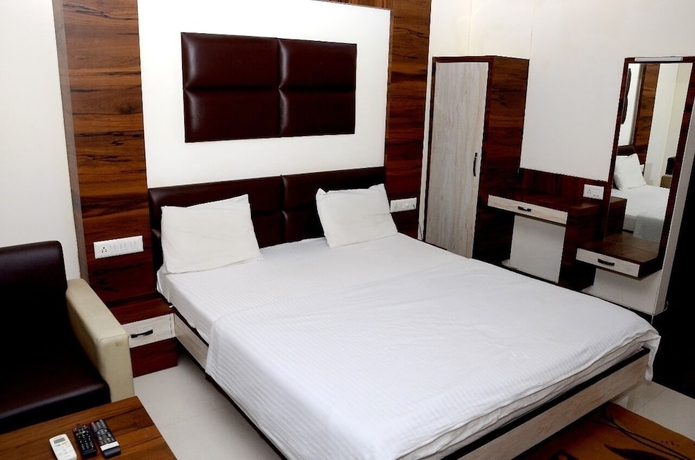 Imagen de la habitación del Hotel The New Holiday II. Foto 3