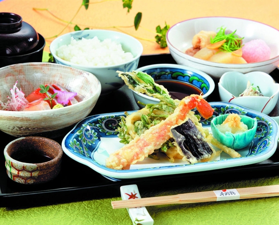 Imagen del bar/restaurante del Hotel The New Hotel Kumamoto. Foto 5