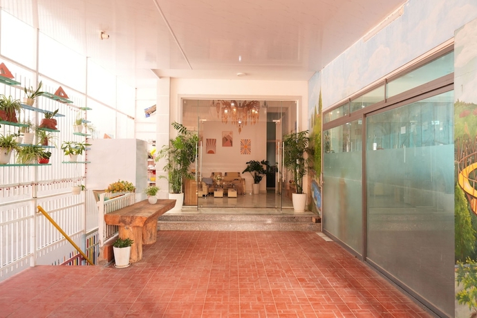 Imagen de los interiores del Hotel The New House. Foto 16