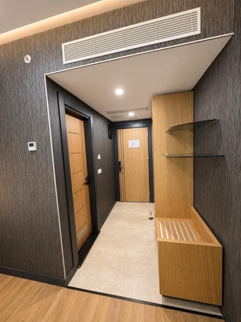 Imagen de la habitación del Hotel The New Jai Son. Foto 13