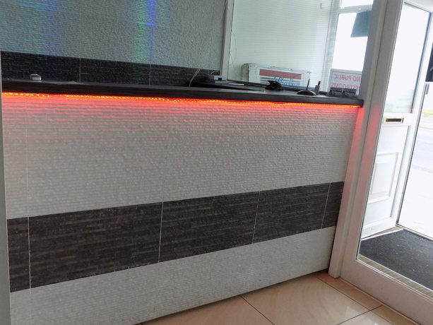 Imagen de los interiores del Hotel The New Royal Windsor. Foto 18