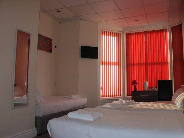 Imagen de la habitación del Hotel The New Royal Windsor. Foto 15