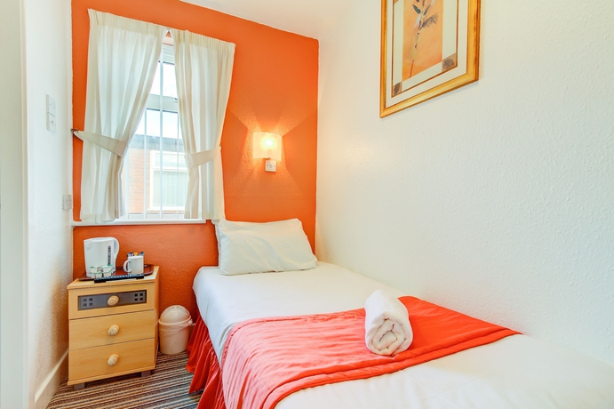 Imagen de la habitación del Hotel The New Sandringham Court. Foto 8