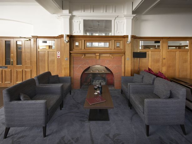 Imagen de los interiores del Hotel The New Southlands. Foto 14