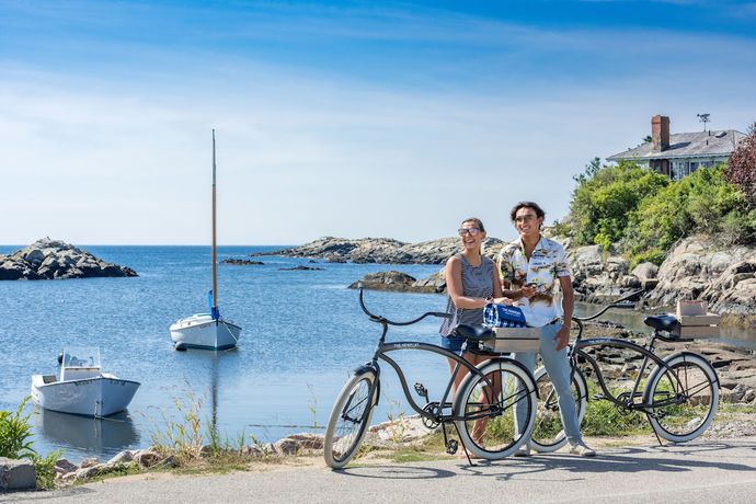 Imagen general del Hotel The Newport Harbor And Marina. Foto 3